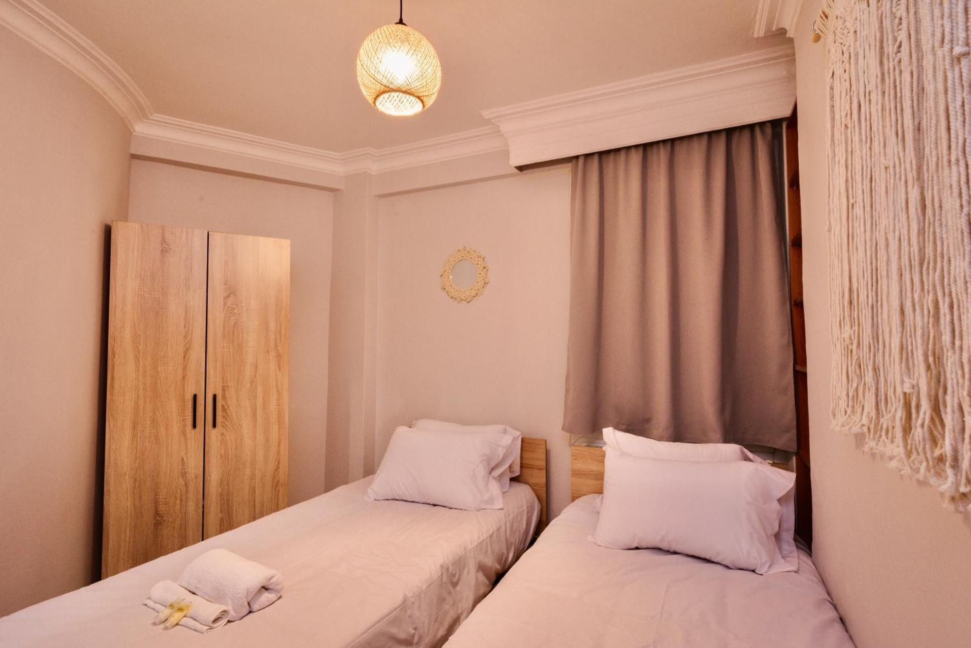 Stylish Apt W Jacuzzi, 5 Min To White Tower Thessaloníki Eksteriør bilde