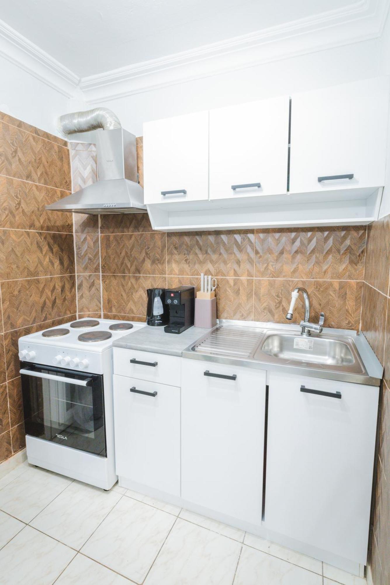 Stylish Apt W Jacuzzi, 5 Min To White Tower Thessaloníki Eksteriør bilde